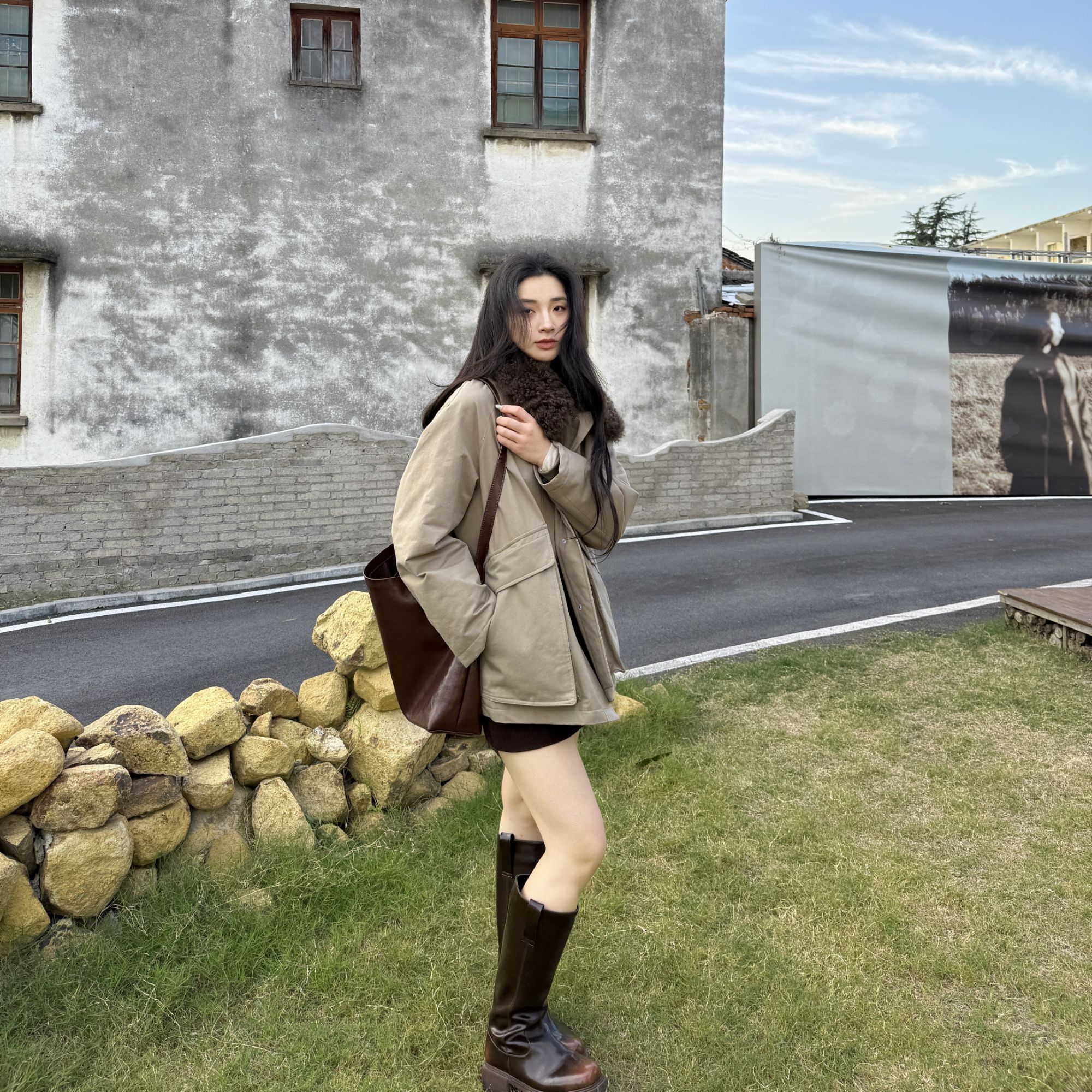 euri自由升温丨90鹅绒·山羊绒皮毛一体毛领Lemair*羽绒服-MY6438