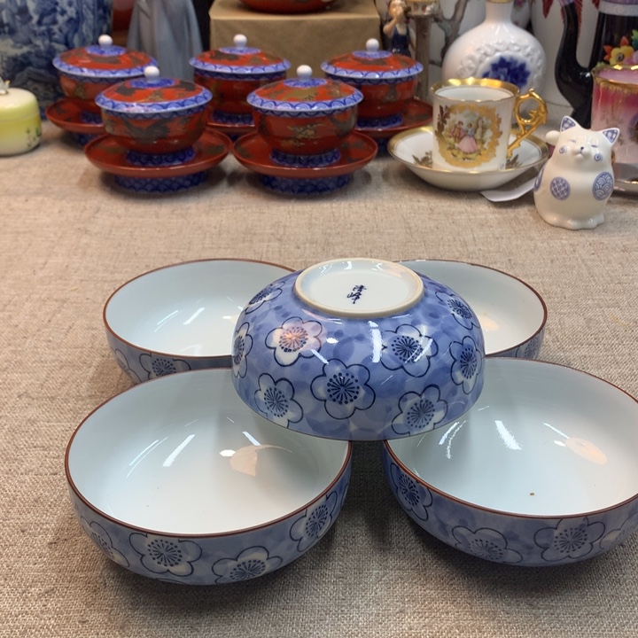 金瓷阁家的美丽瓷器