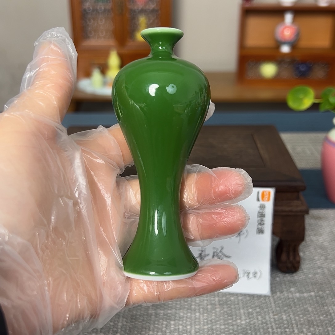 摆件景德镇陶瓷研究所学会，