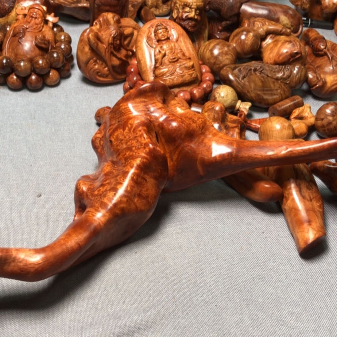 【闪购商品】木麻梨疙瘩火琉璃手把件