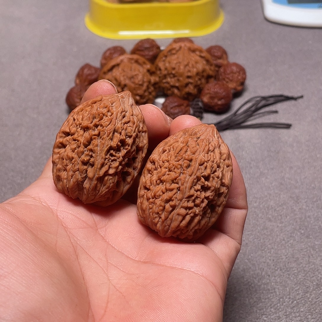 赵***舒吊坠文玩核桃大蒜头全品35尺
