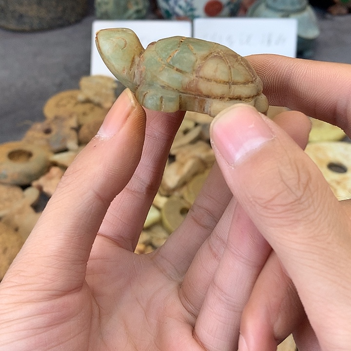 和田玉（糖玉）未镶嵌挂件