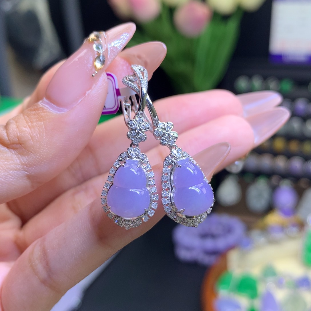 翡翠颈饰18K金镶嵌天然