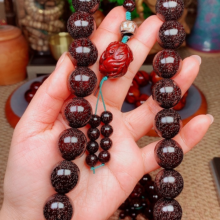 檀香紫檀（小叶紫檀）桃1.8手持