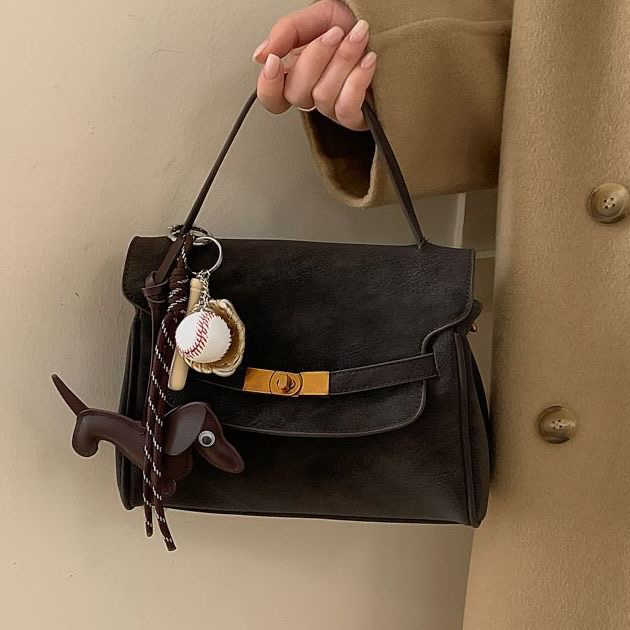 复古风单肩斜挎通勤女包秋冬新款时尚百搭高级感