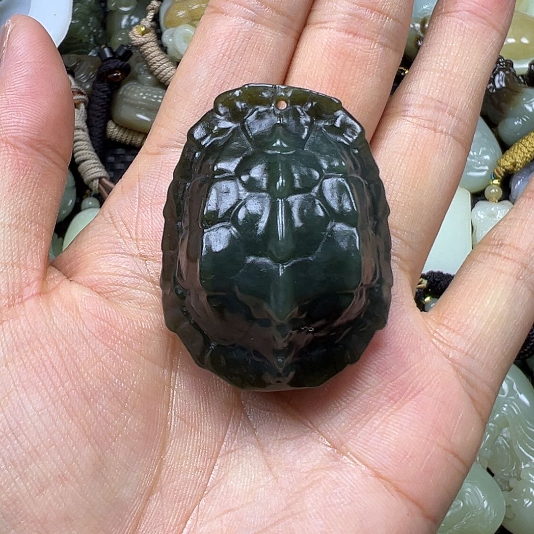 和田玉未镶嵌颈饰福利漏，不退不换，卡45
