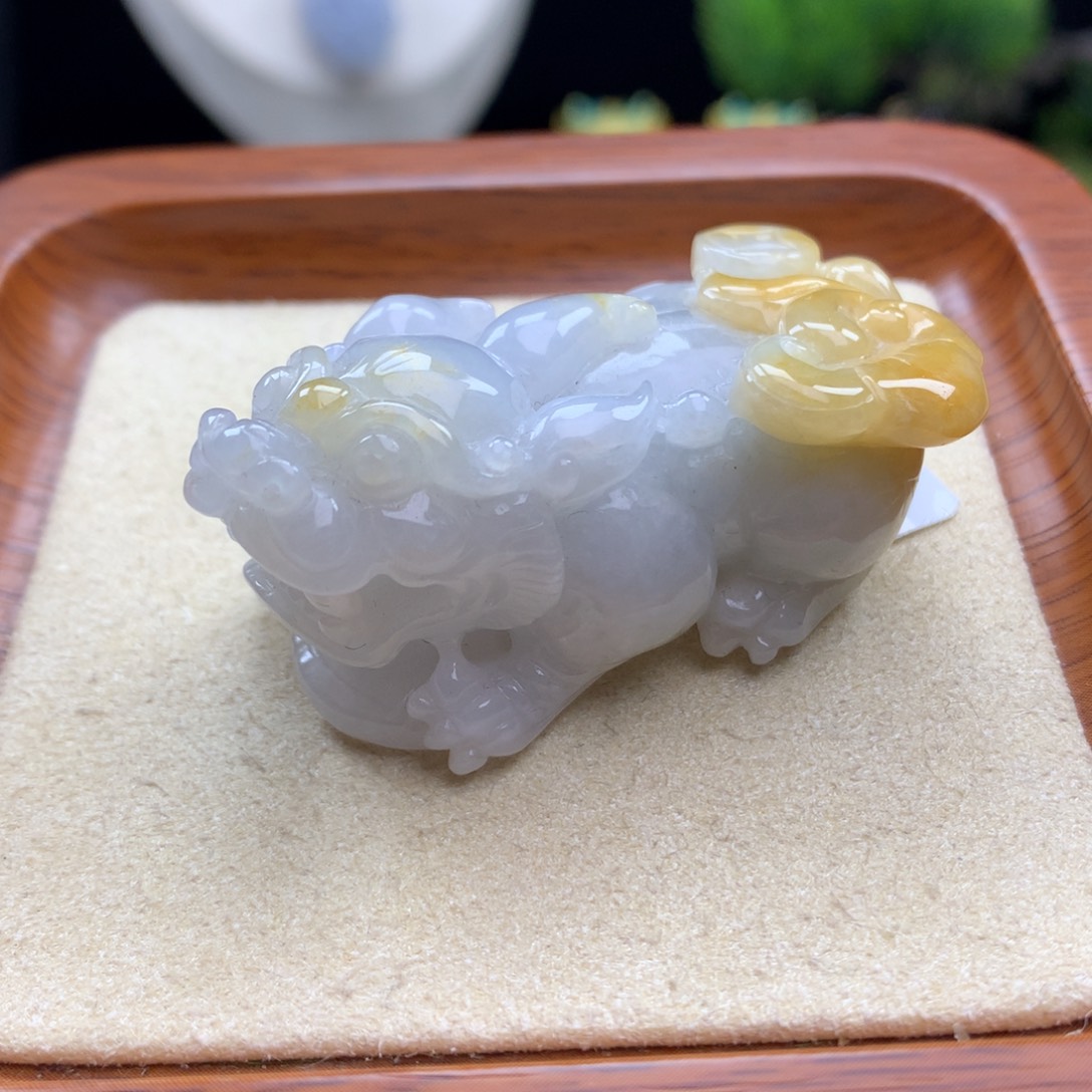 翡翠未镶嵌颈饰貔貅2