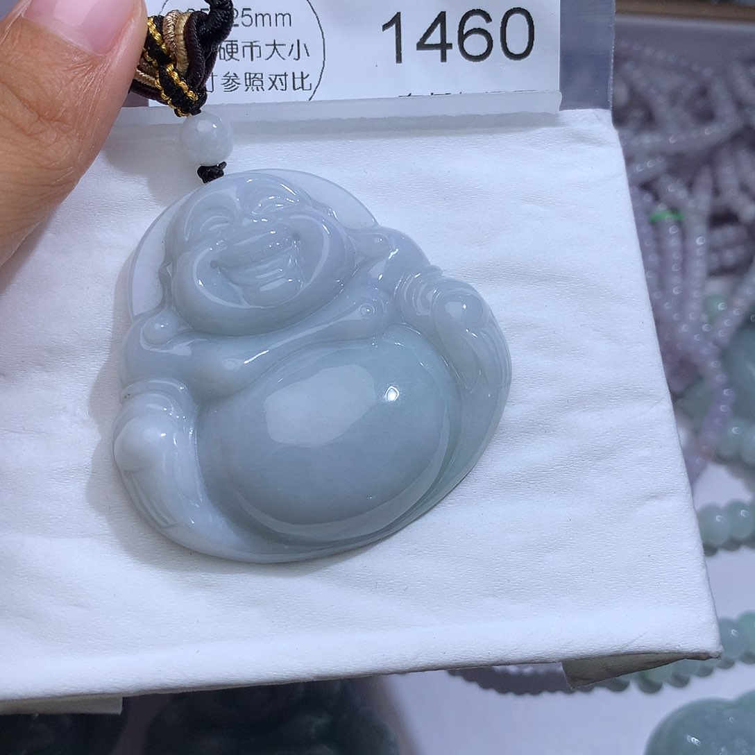 翡翠未镶嵌颈饰1460。