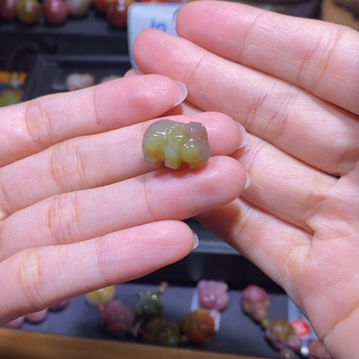 【闪购商品】未镶嵌手链玛瑙/玉髓盐源玛瑙。小象