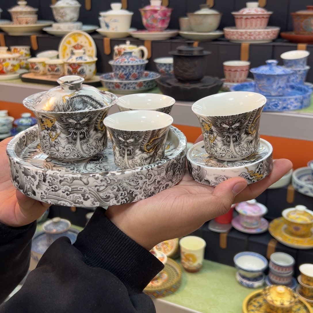 陶瓷健健康康平平安安