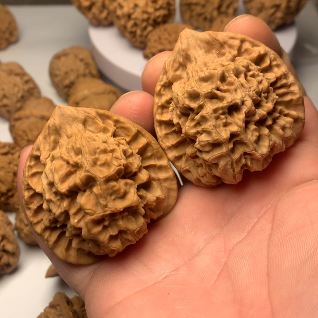 文玩核桃把件官帽