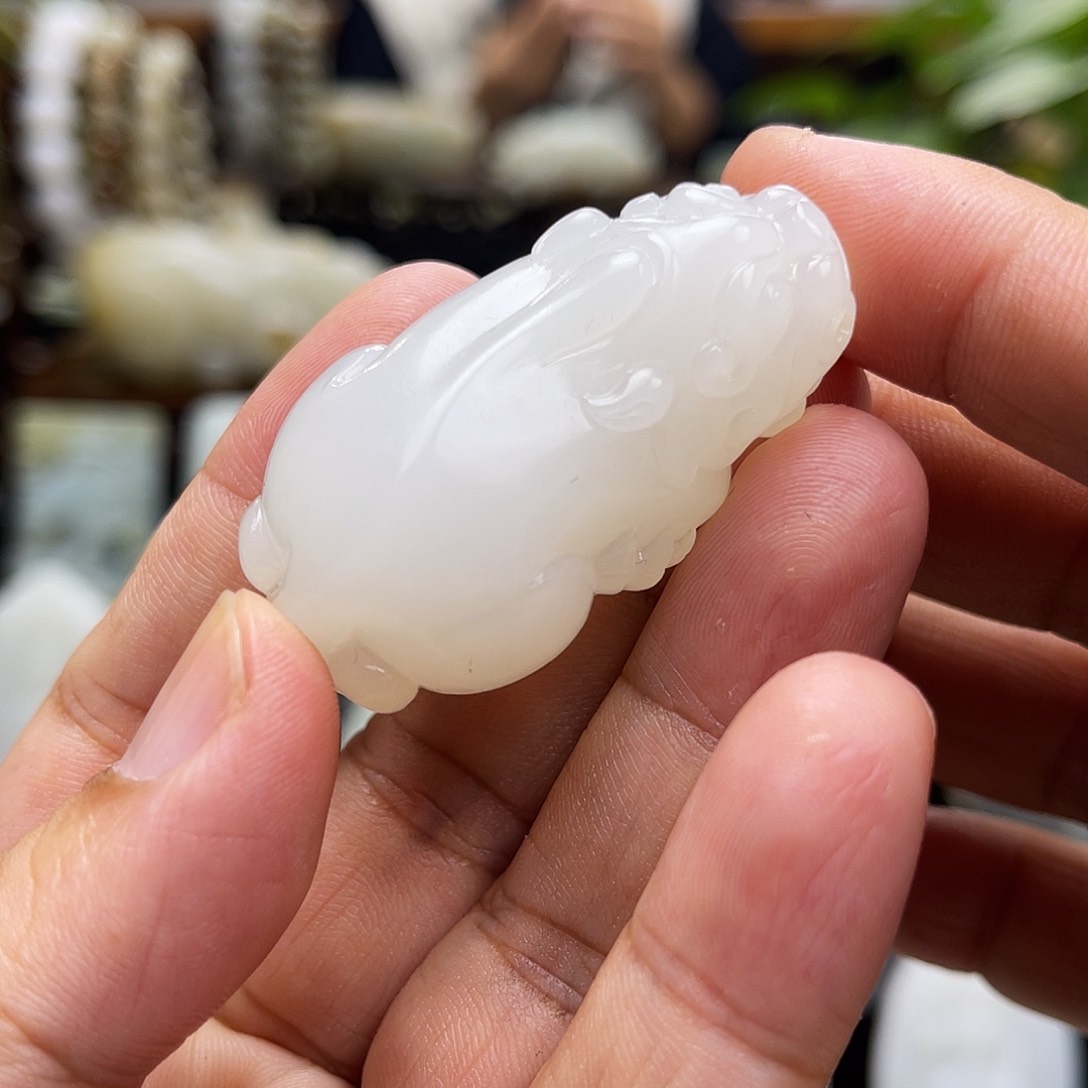 和田玉颈饰未镶嵌