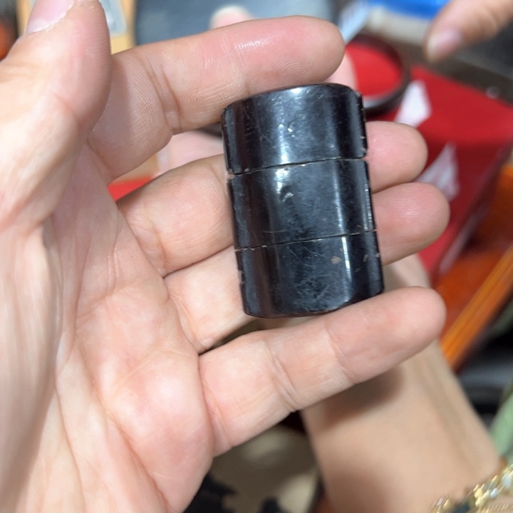 张***8新亿阁杂项谨慎参拍