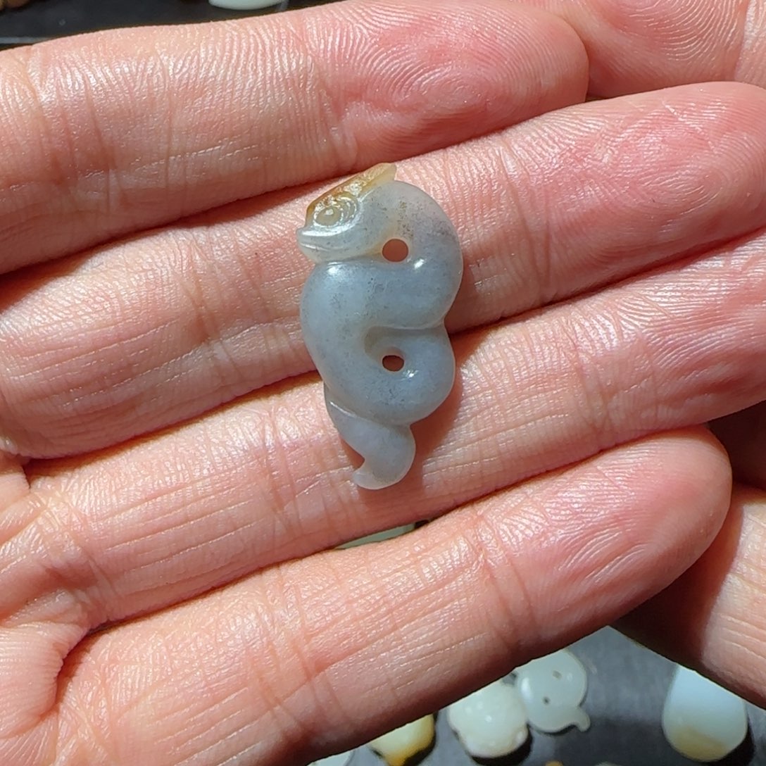 和田玉颈饰未镶嵌