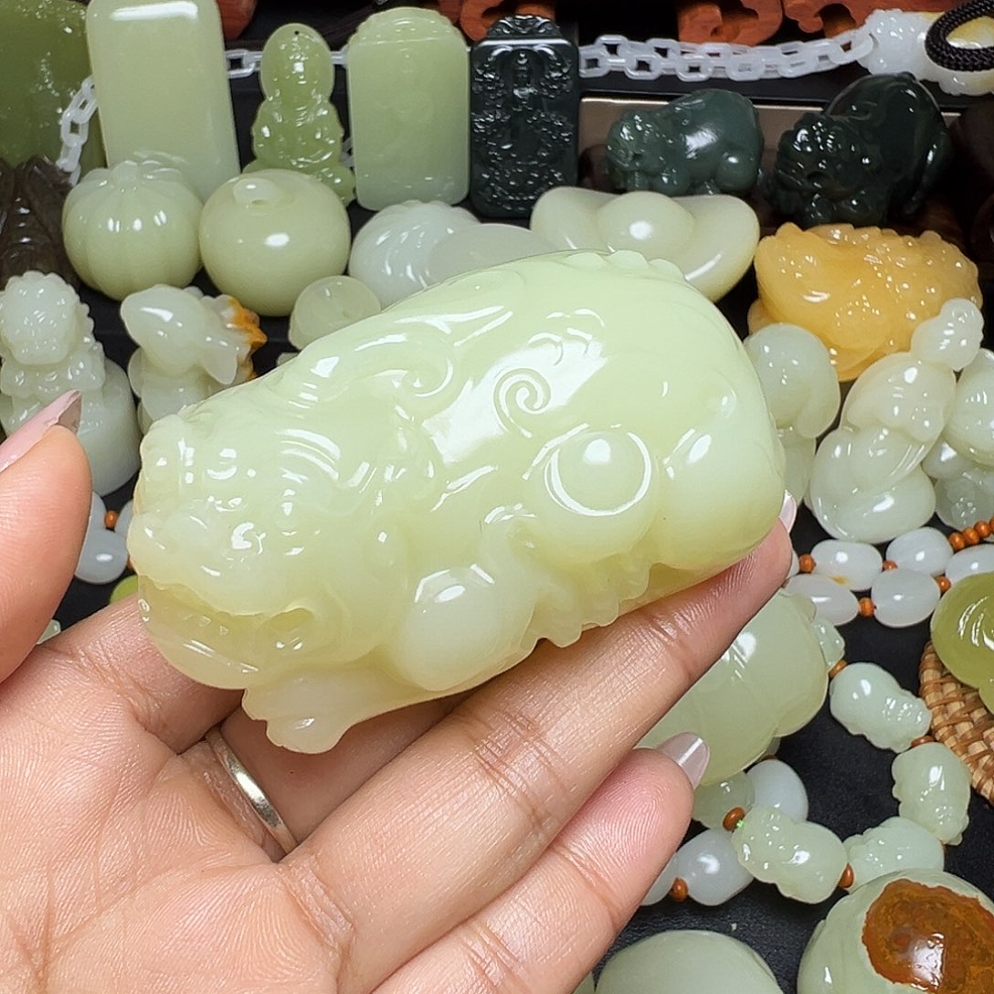 柠***急软玉未镶嵌把件新疆天然精品料子