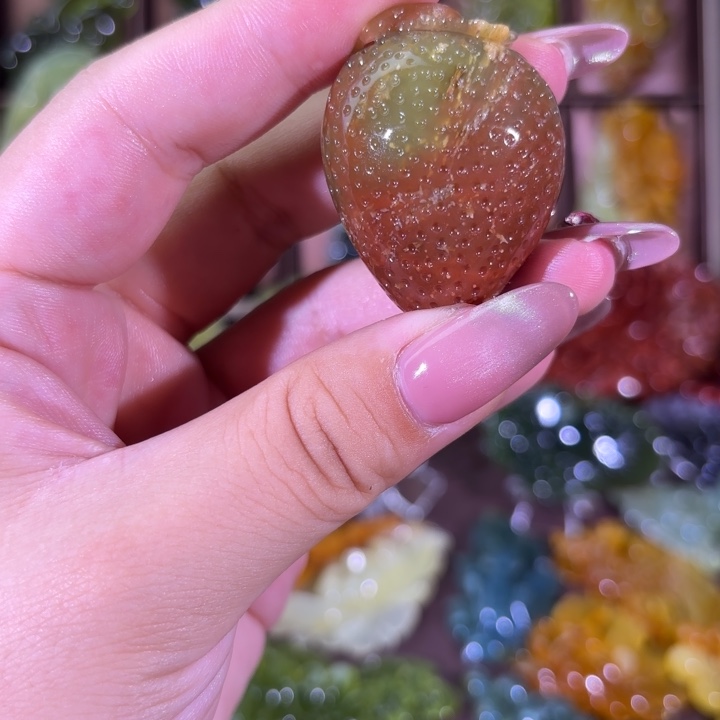 未镶嵌蛇纹石玉颈饰迪*