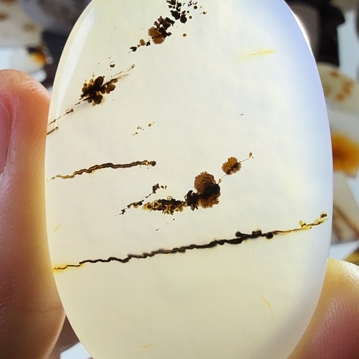 玛瑙/玉髓未镶嵌珠宝半成品