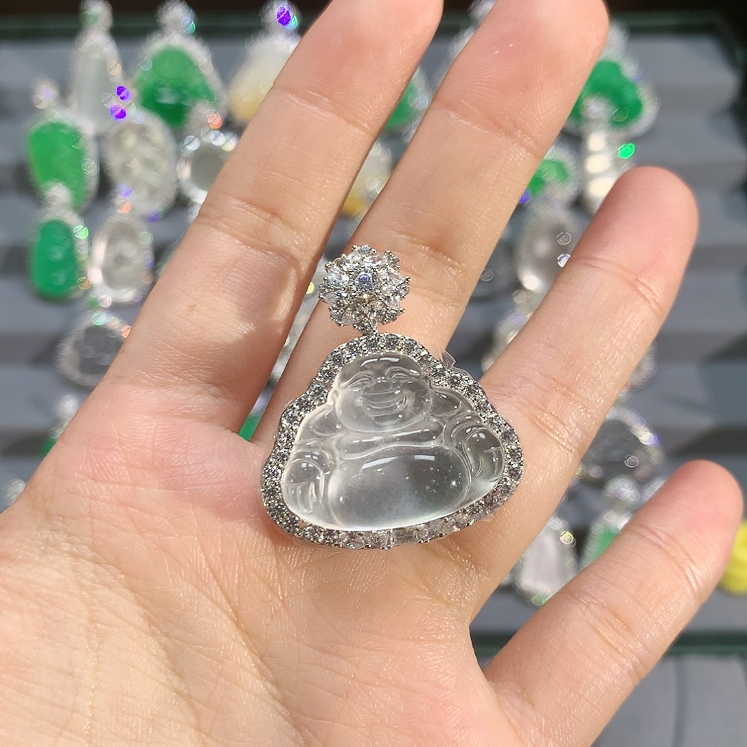 石英质玉颈饰银S925镶嵌后**。