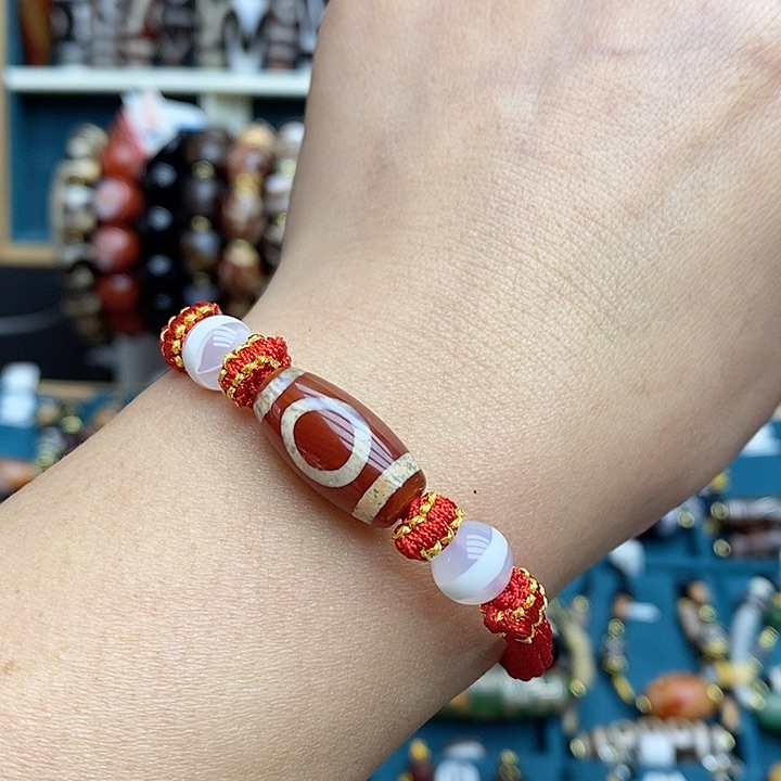 玛瑙/玉髓颈饰合金