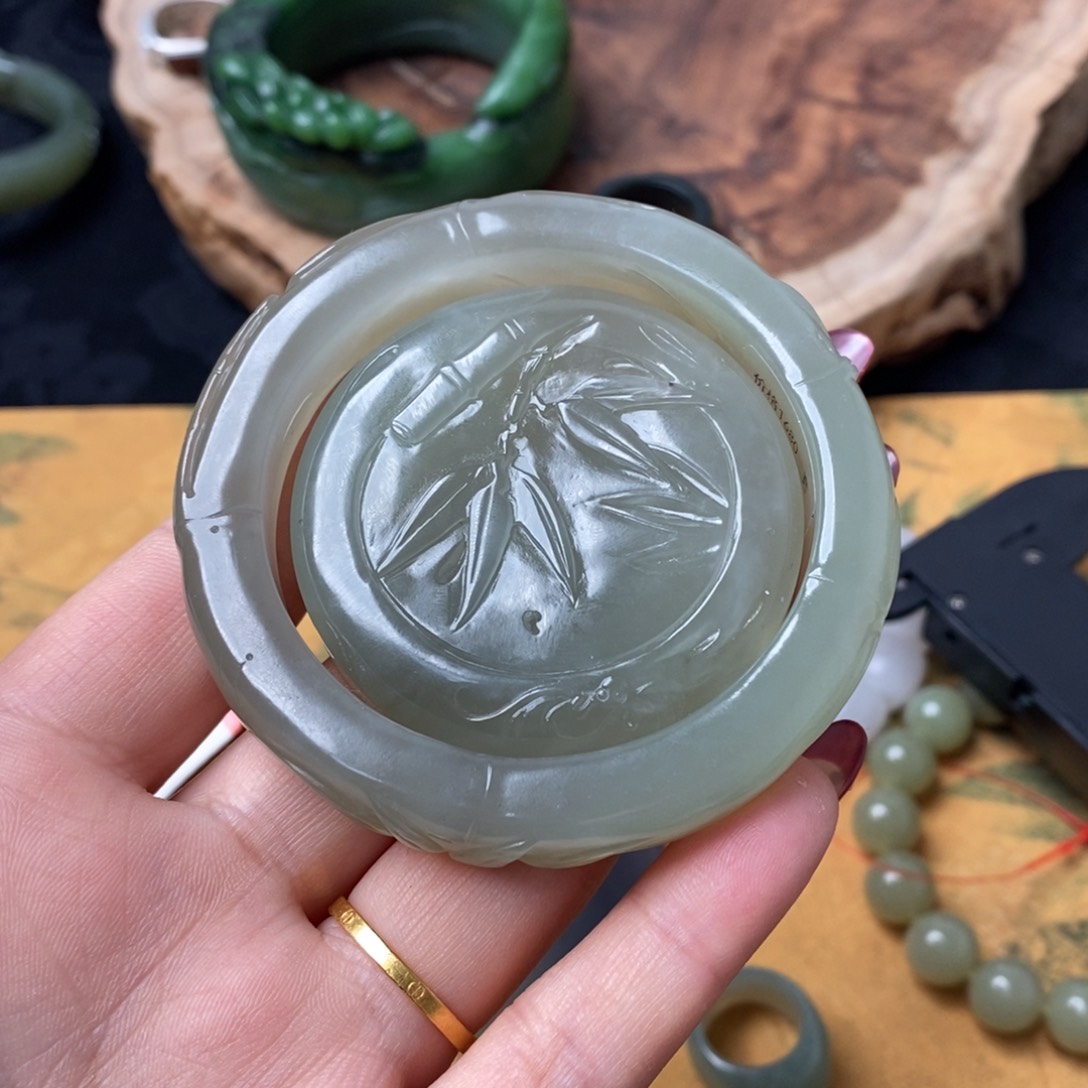 和田玉手镯一套54.3#未镶嵌