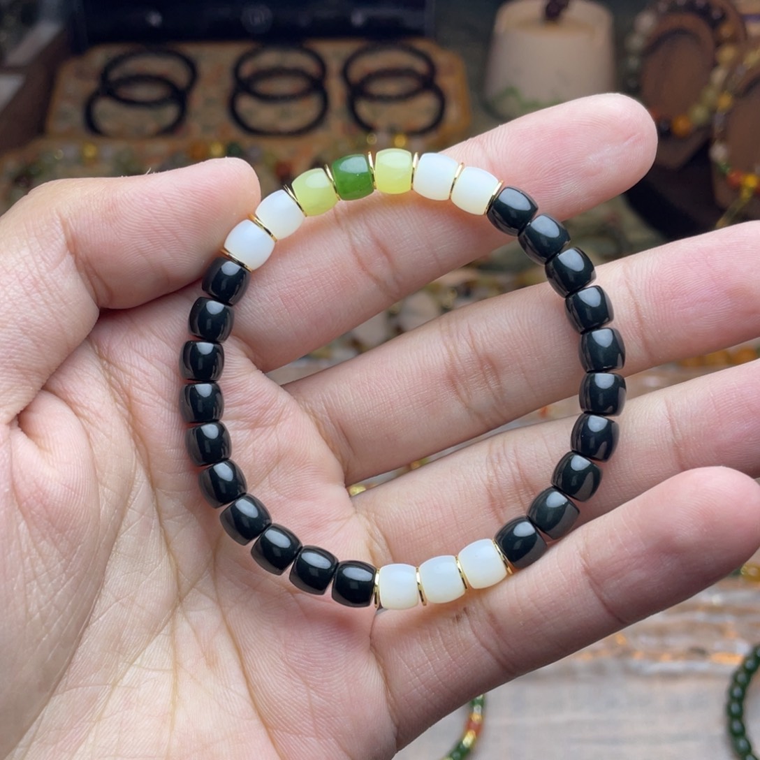 和田玉未镶嵌手链