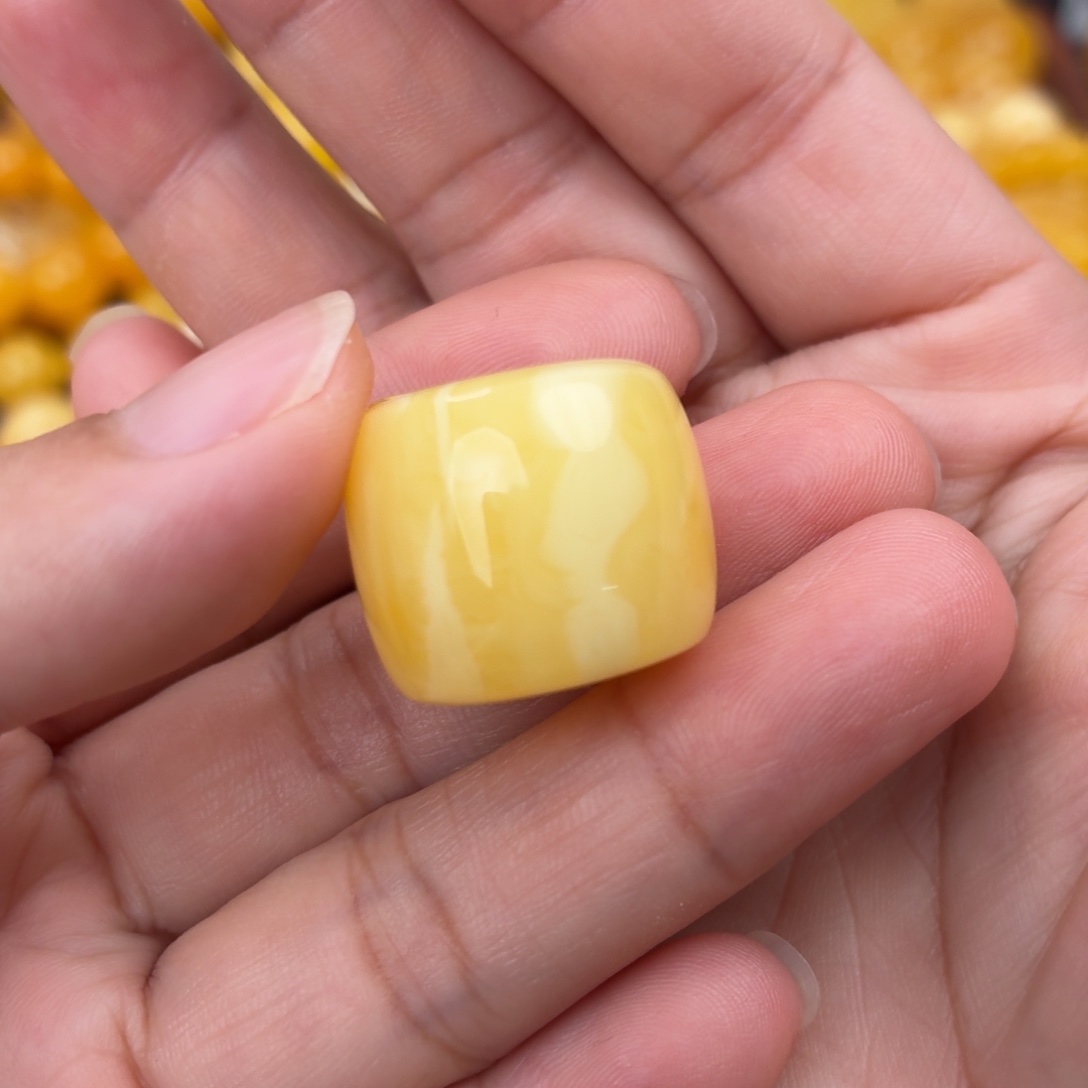 蜜蜡未镶嵌吊坠(不含链)老型