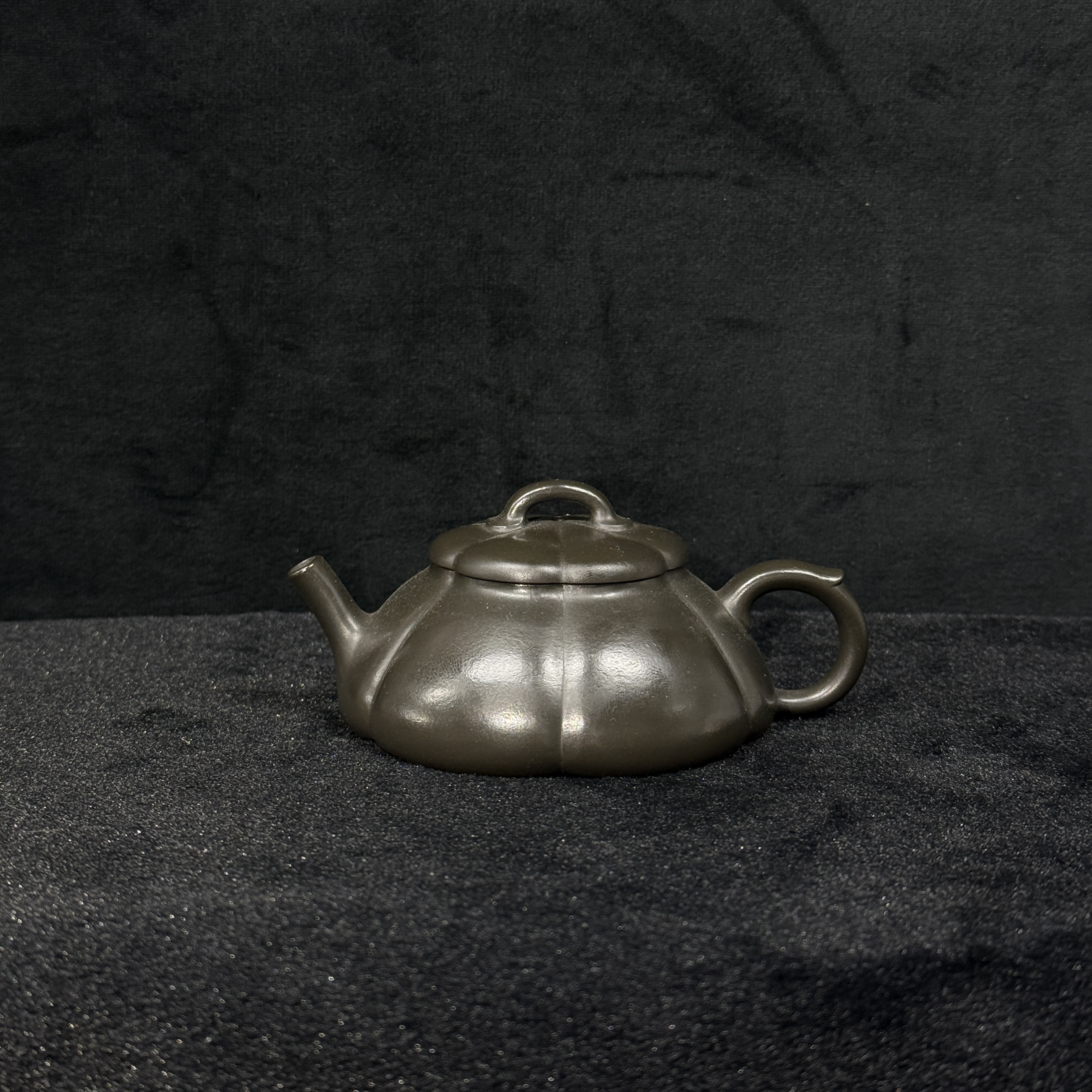 27/H110619/万兆元/紫砂壶筋纹石瓢/天青朱泥