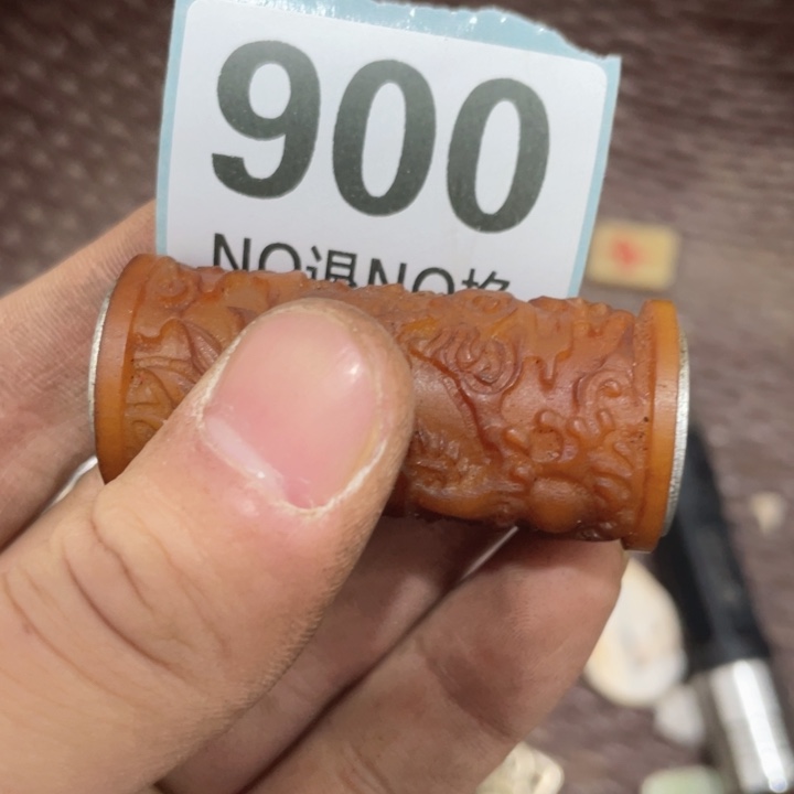 小****陶瓷直播间里火爆热卖