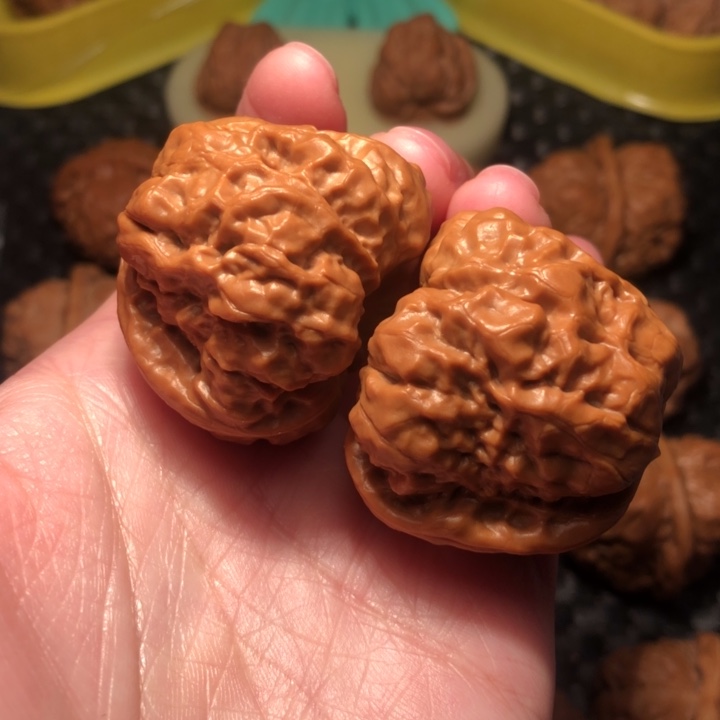 文玩核桃把件八蹬腿立体蛙42