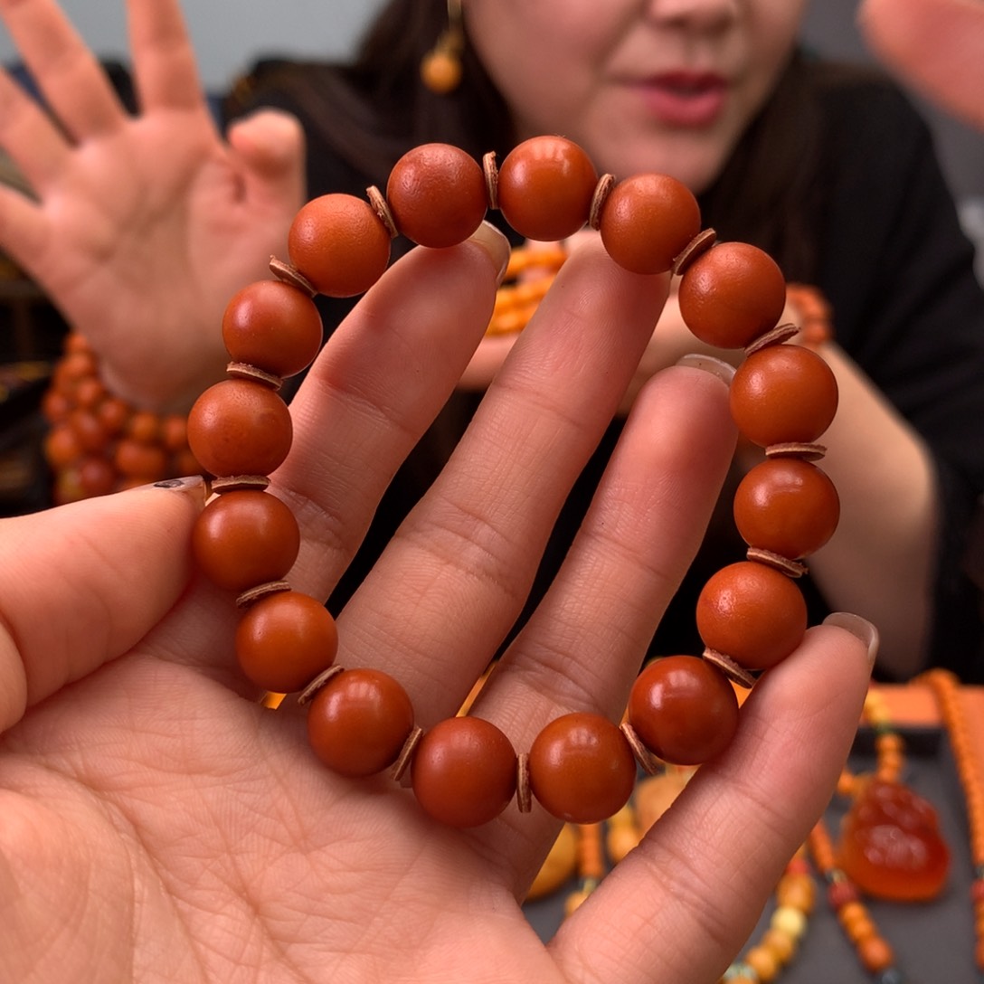 蜜蜡手串未镶嵌天然