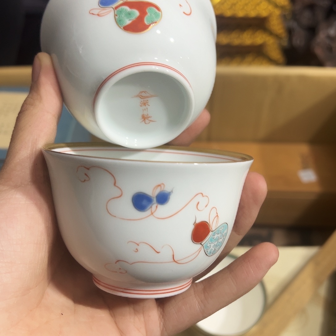 陶瓷和瓷器都在不断变化