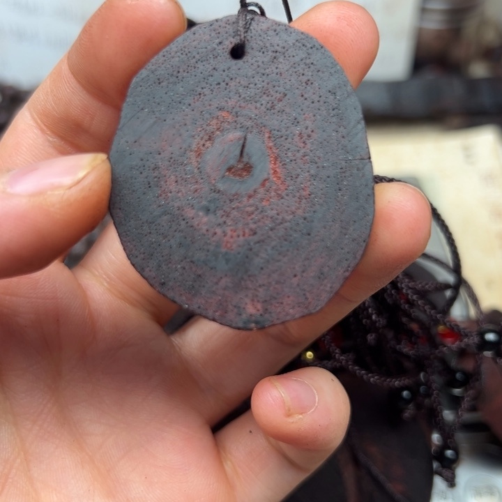 藤类降真香牌子红油东芝结晶大小不一