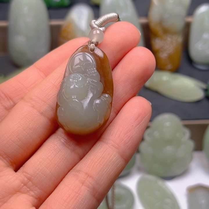 和田玉挂件未镶嵌