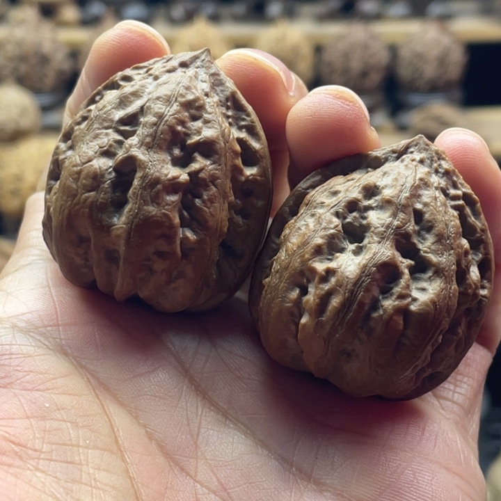 文玩核桃把件粗筋5