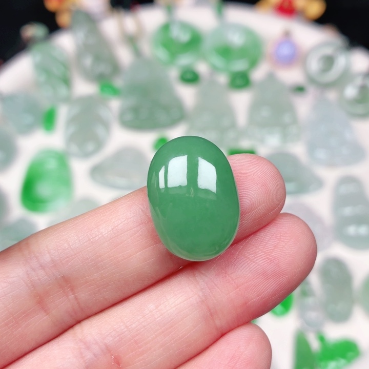 颈饰未镶嵌翡翠缅甸天然A货翡翠