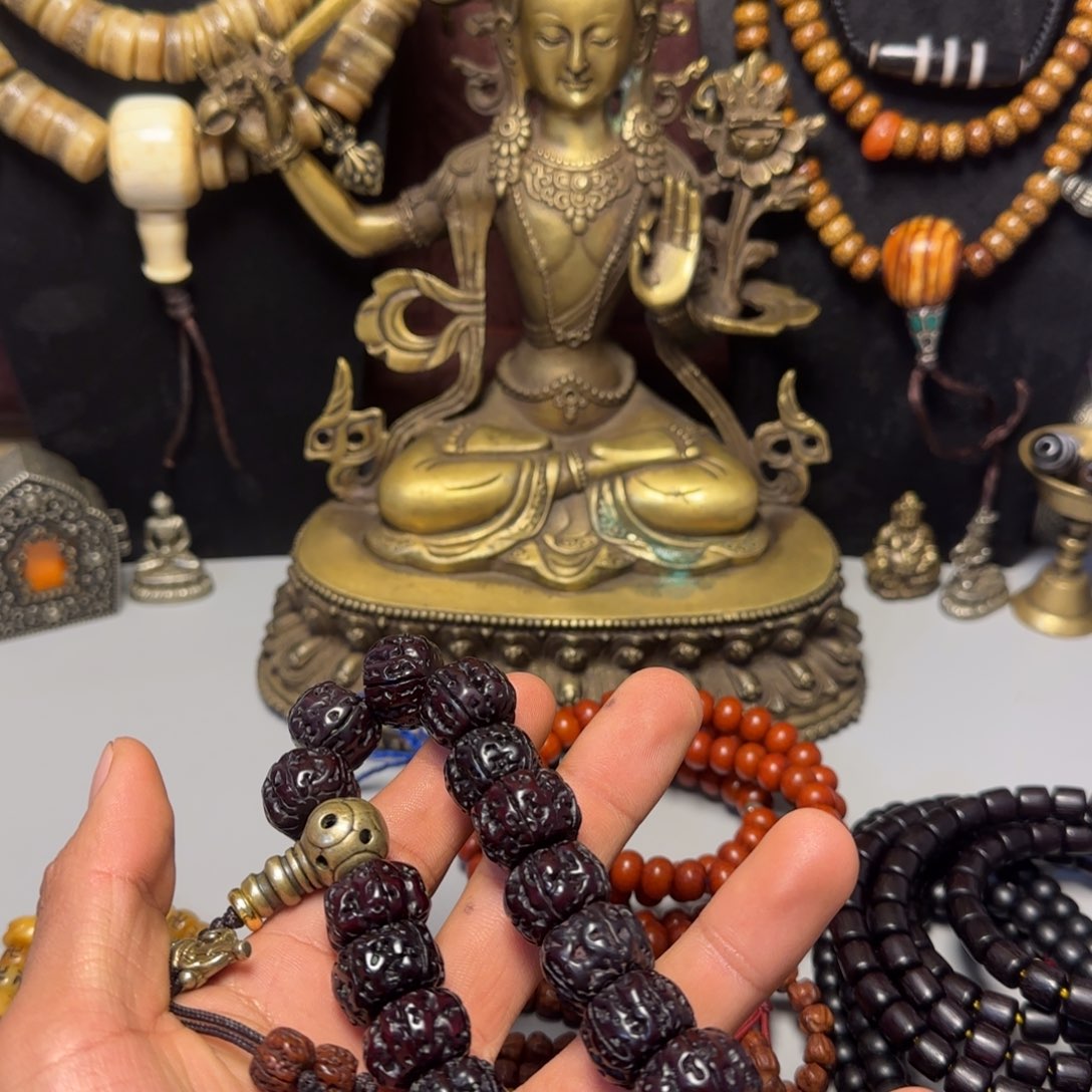 刘***兵格桑工艺坊直播间