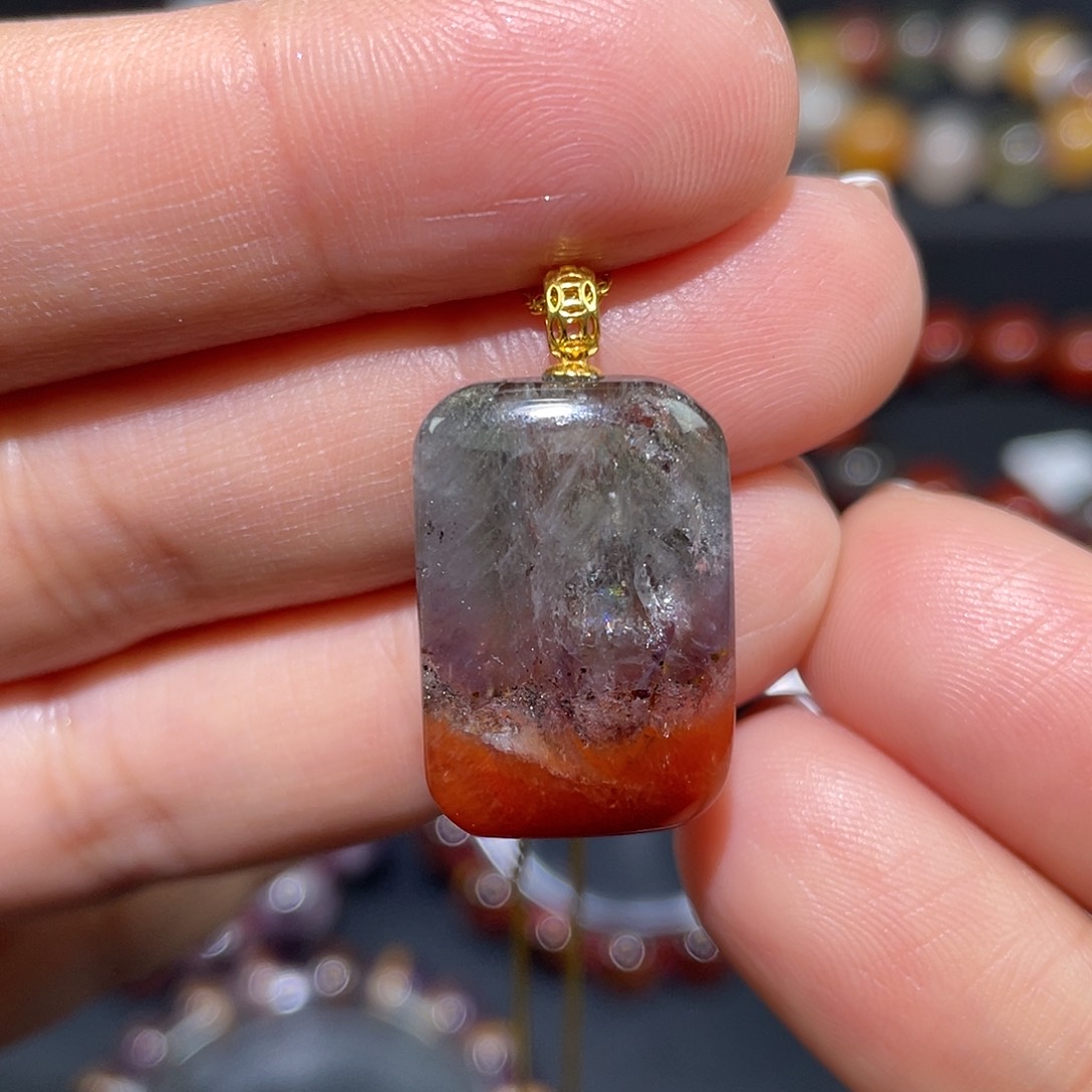 水晶极光吊坠18K金镶嵌