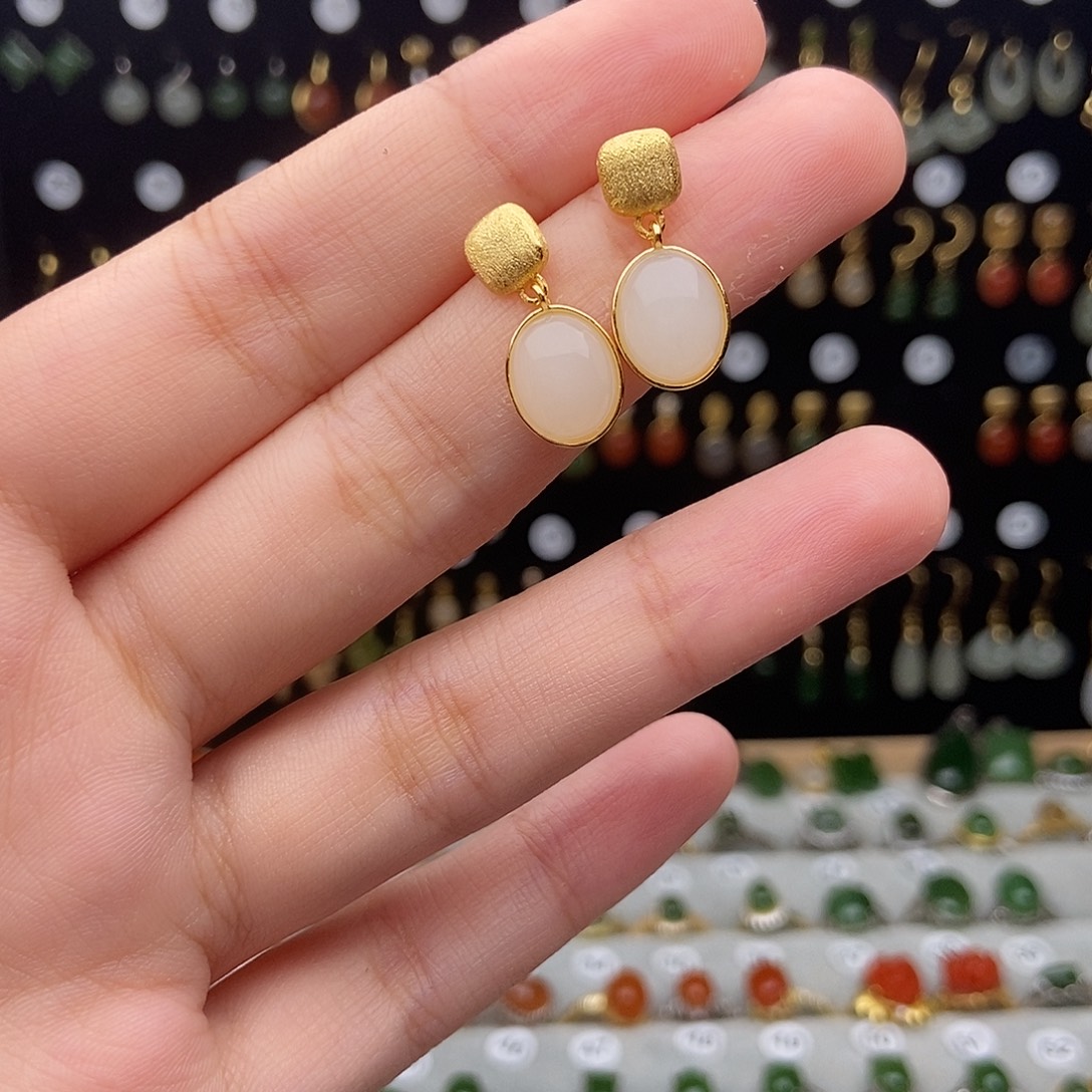 银S925镀金镶嵌和田玉耳饰