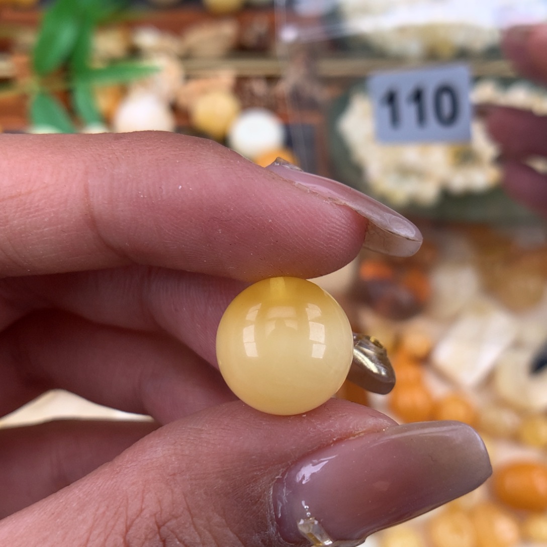 琥珀珠宝奇石未镶嵌13.1