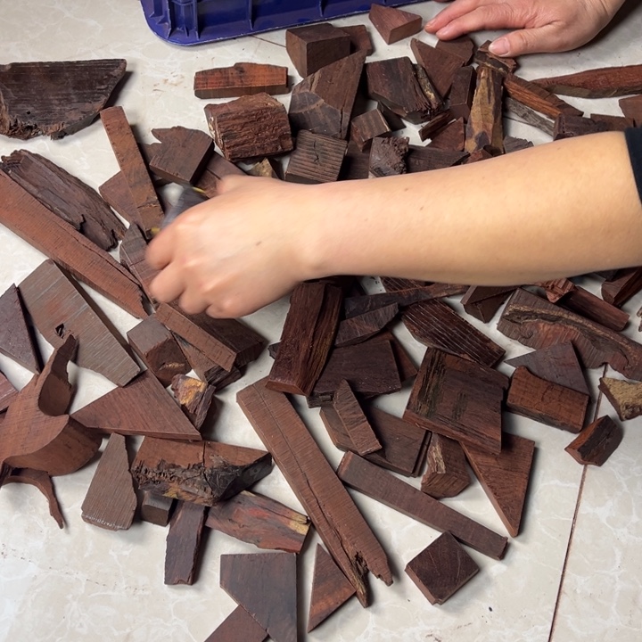 小***仙檀香紫檀（小叶紫檀）