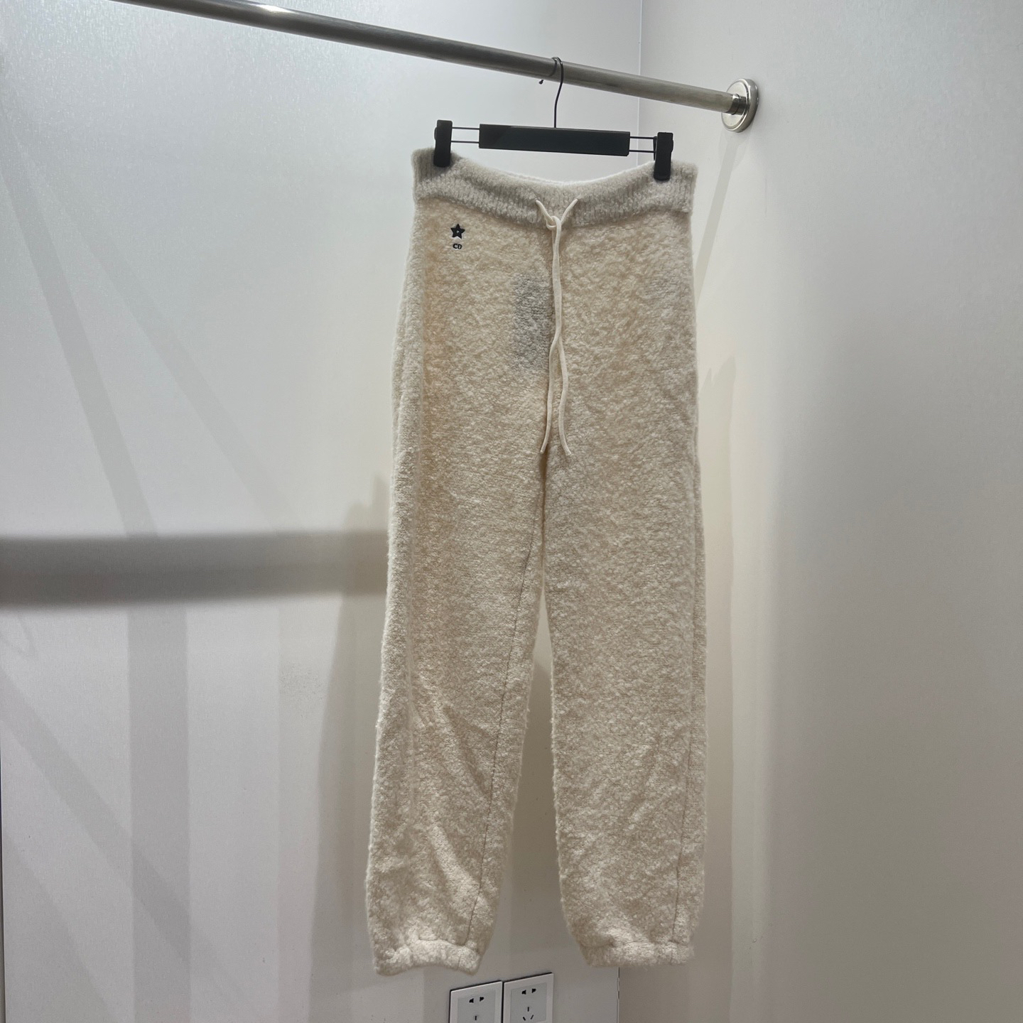 99新 DIOR/迪奥 vem720 纯色羊羔绒芒星CD休闲裤 38码 羊绒