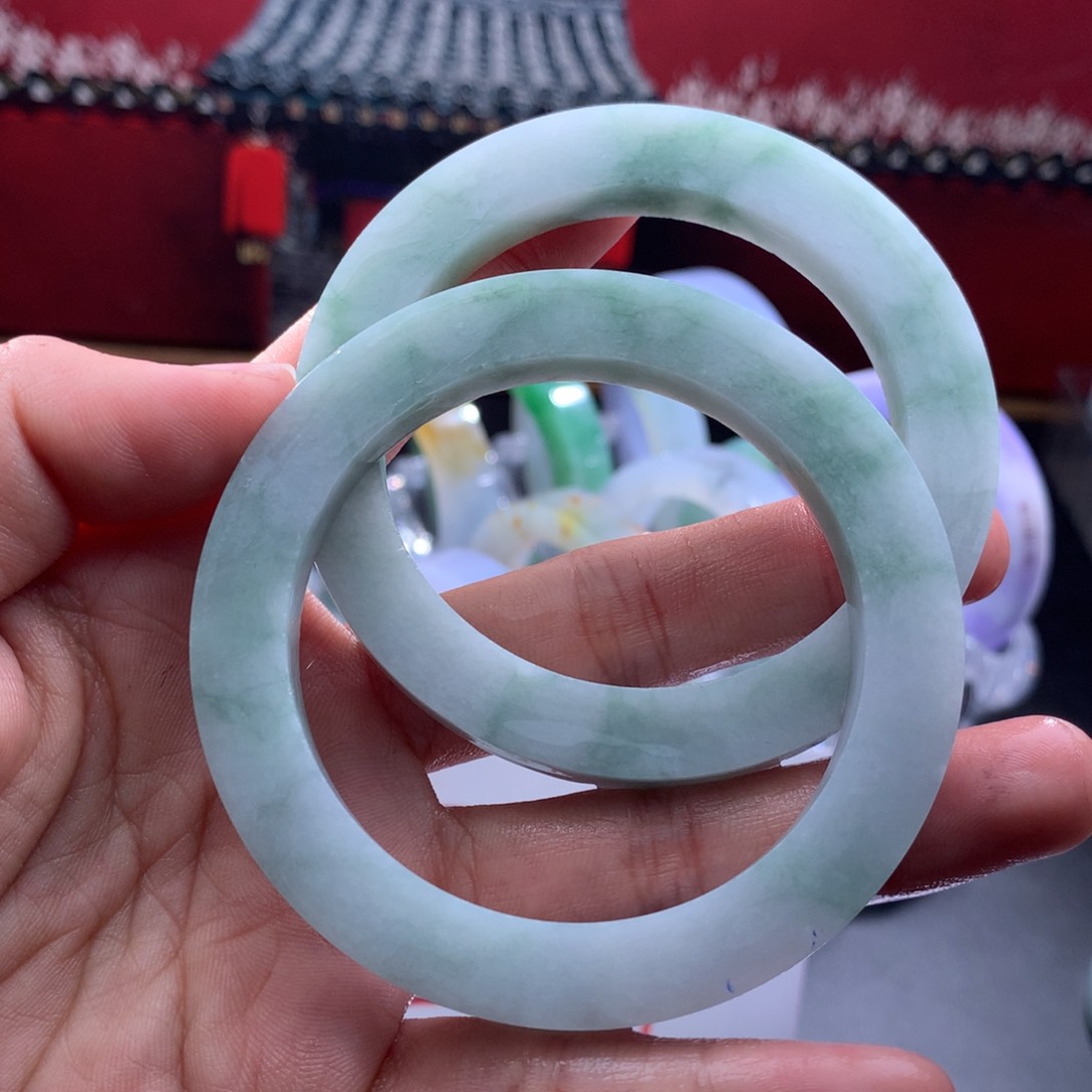 定制翡翠手镯未镶嵌