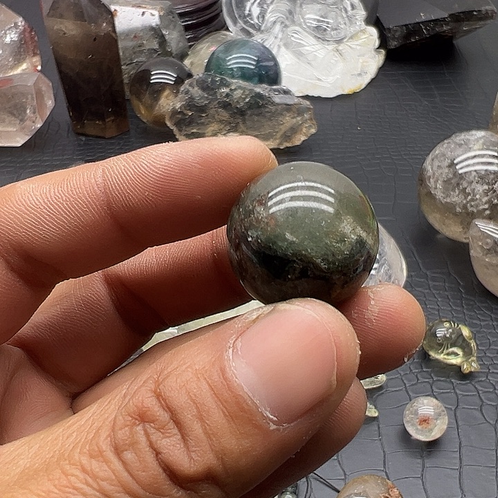 未镶嵌珠宝半成品水晶