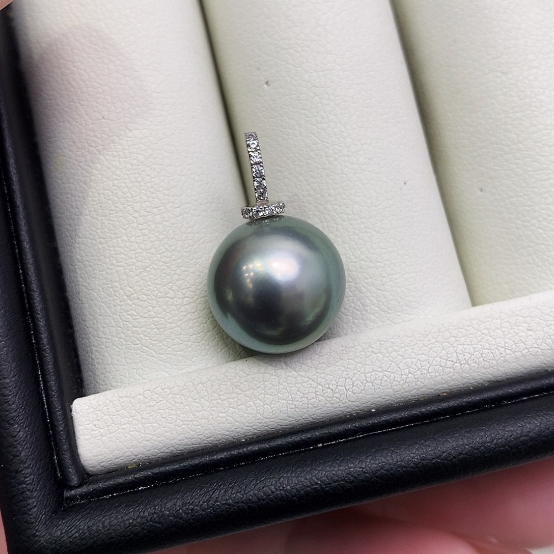 海水珍珠颈饰18K金镶嵌13m m