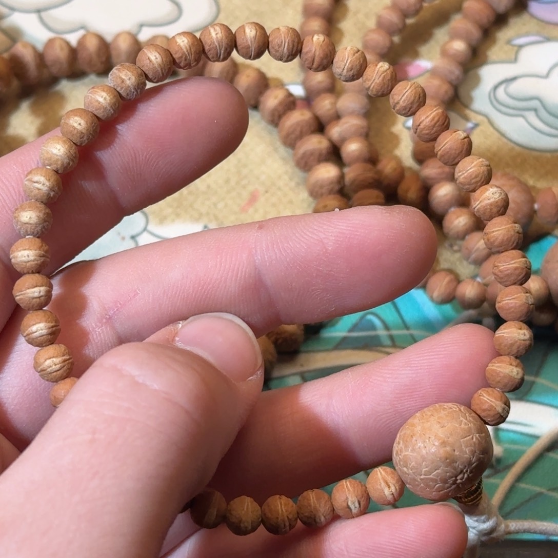 Z***i吊坠凤眼菩提酸枣核凤眼菩提