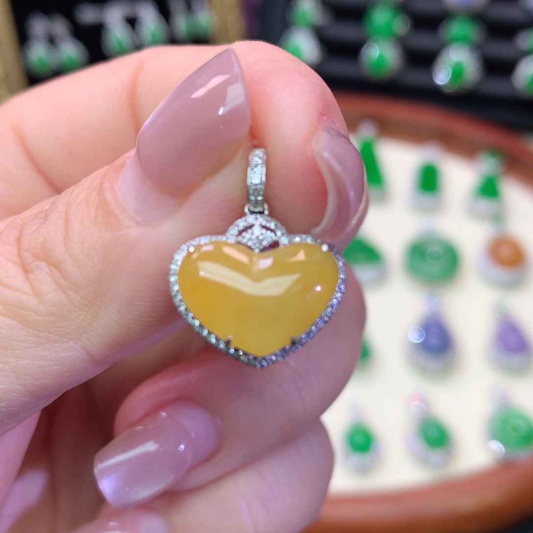 翡翠18K金镶嵌吊坠(不含链)