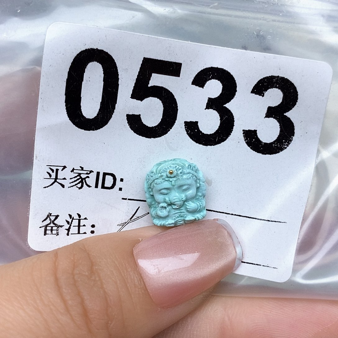 绿松石配饰未镶嵌