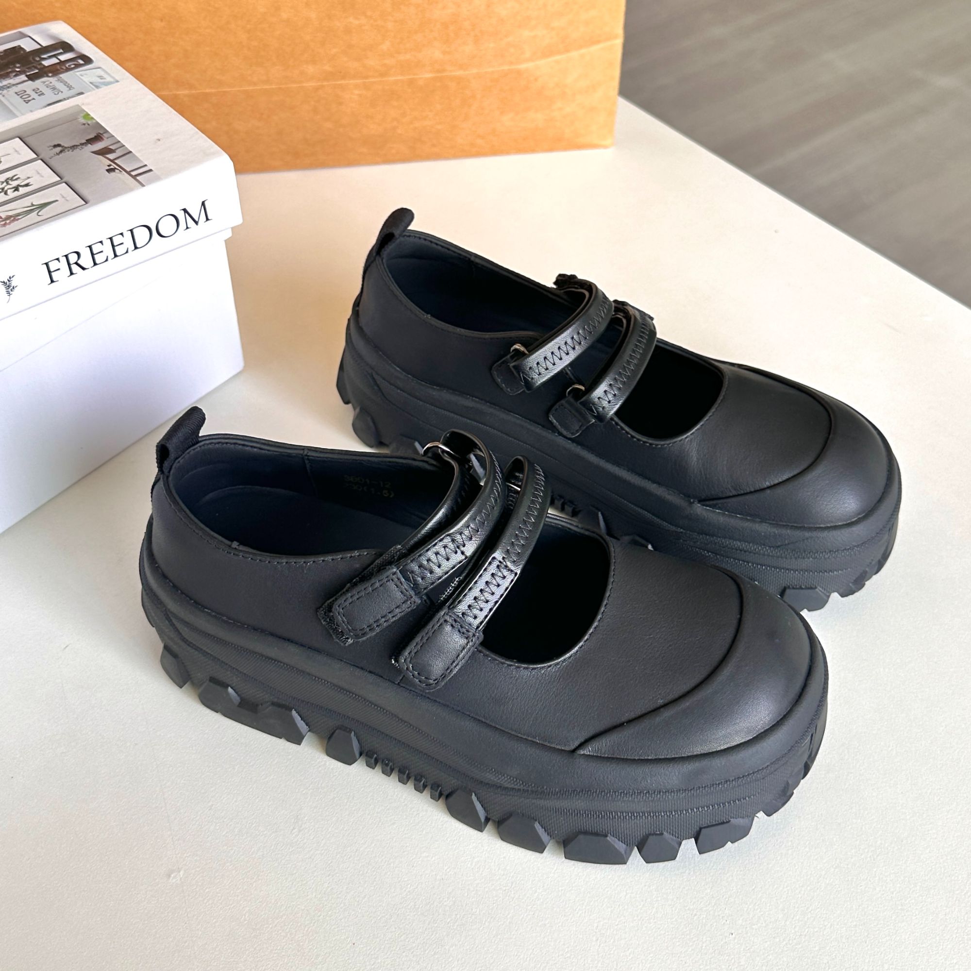 【JTJ】厚底玛丽珍鞋女2025新款魔术贴浅口乐福鞋百搭皮鞋单鞋