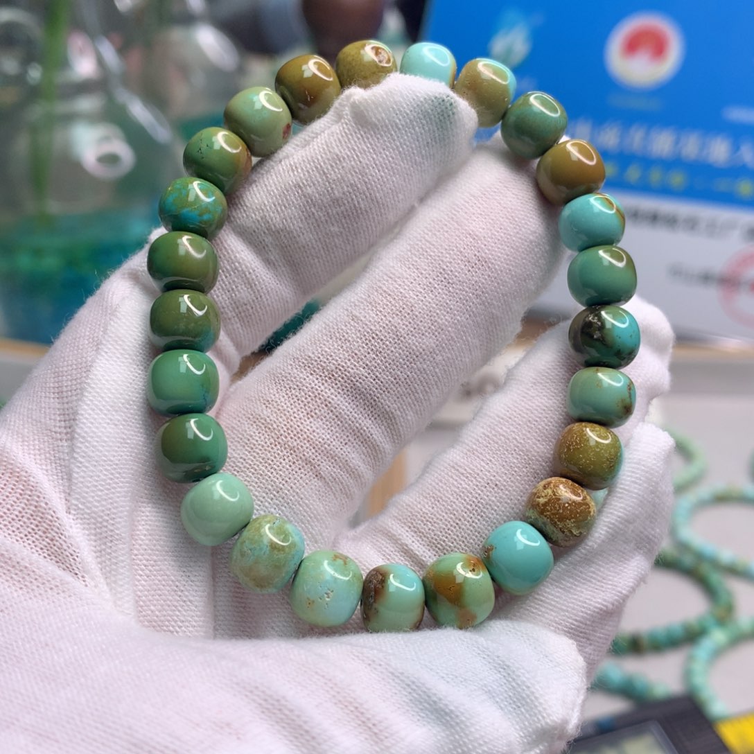 绿松石未镶嵌饰品