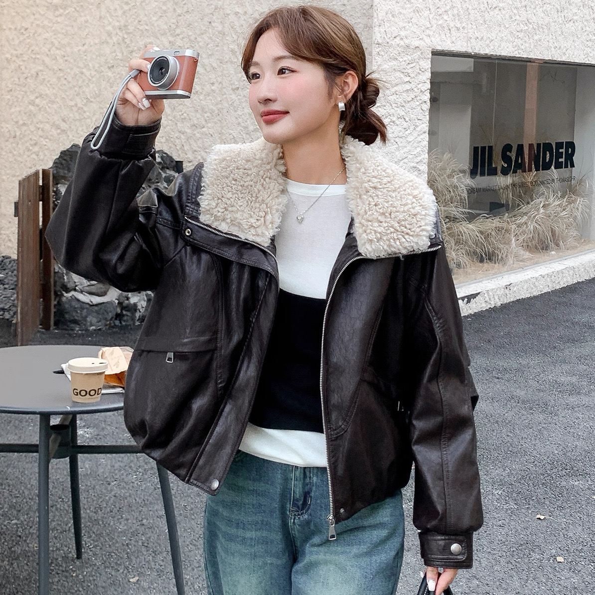 毛绒大翻领加绒加厚保暖皮衣外套女2025秋冬新款宽松显瘦上衣棉服